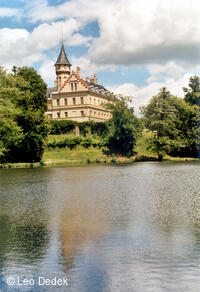 Zámek Raduň