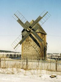 Choltice, větrný mlýn