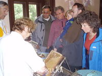 Medobraní s dětským dnem u Perníkové chaloupky 2011